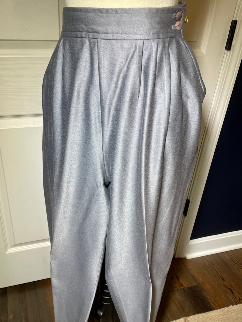 Vintage 80s Barrie Stephens Gray/Silver‎ High Rise Pleated Stirrup Trousers